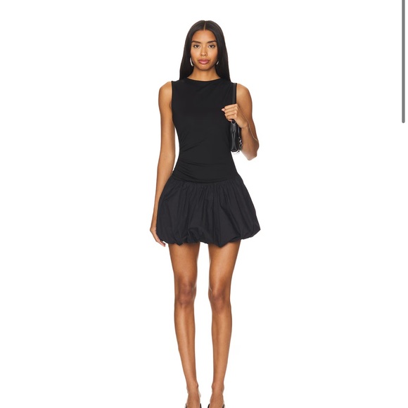 SNDYS. Dresses & Skirts - Chic Black Bubble Skirt Dress